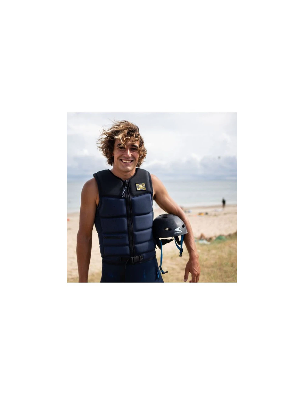 Gilet SOORUZ Star Fifty Norme CE 50 Newton ISO 12402-5 3 Gilet SOORUZ Star Fifty Norme CE 50 Newton ISO 12402-5 – Image 3