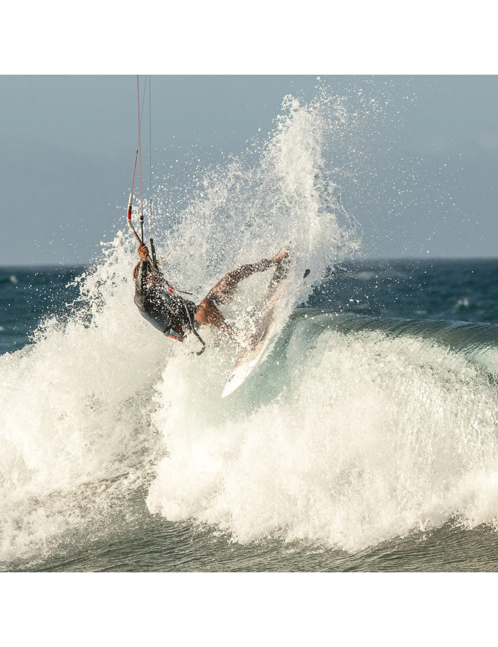 Surfkite DUOTONE Whip - SLS 3 Surfkite DUOTONE Whip - SLS – Image 3